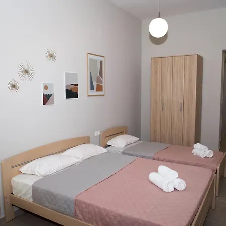 Giotis Appartement Leptokaryá