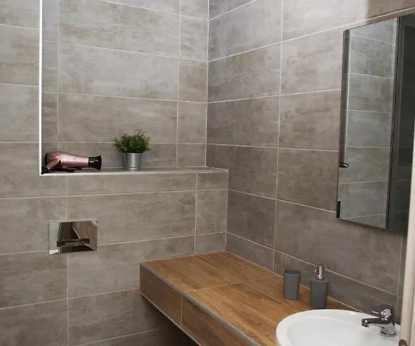 Giotis * Leptokaryá