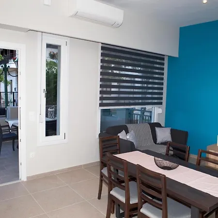 Apartman Giotis Leptokariá